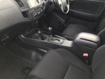 2015 Toyota Hilux SR 4WD Utility