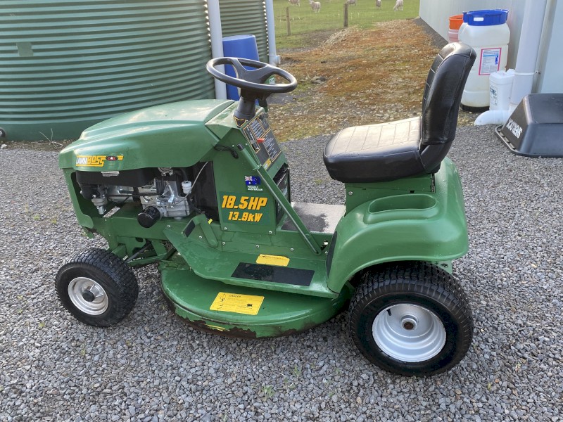 Lawnboss ride on mower