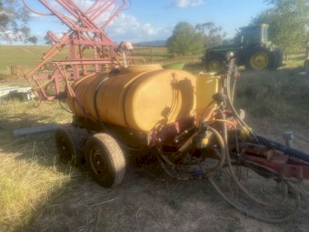 Hardi boomspray 1200 litre 40 foot