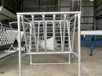 Galvanised Farm hay feeder