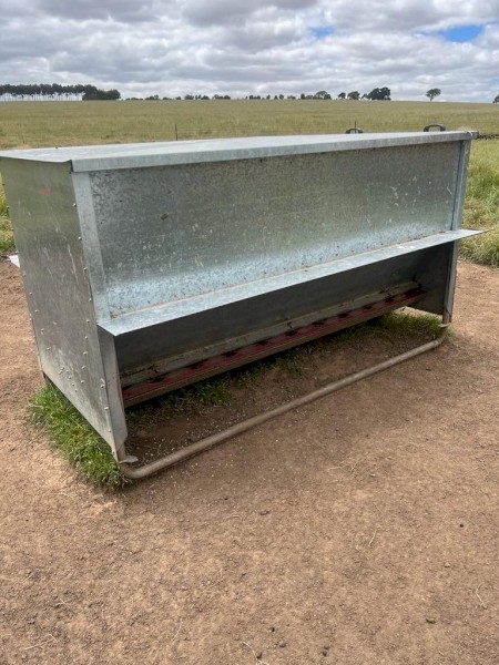 Sheep feeders