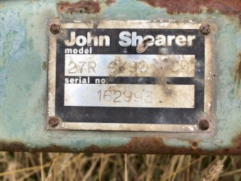 27 run 6 row John shearer combine