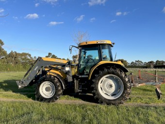 2012 Challenger MT475B Tractor with Quickie Loader
