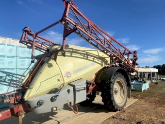 Hardi Commander 5000 Boom Spray