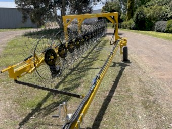 Inline hayrake Elsworth