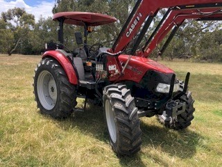 Case IH JX110 Farmall Tractor (Near New)