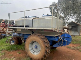 Morris Concept 2000 & Gason Air Cart
