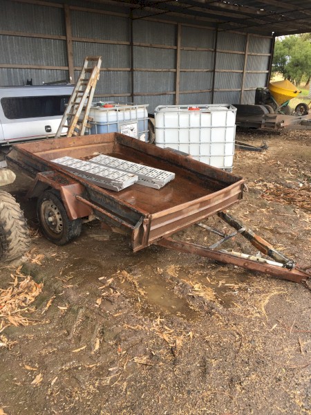 Box Trailer