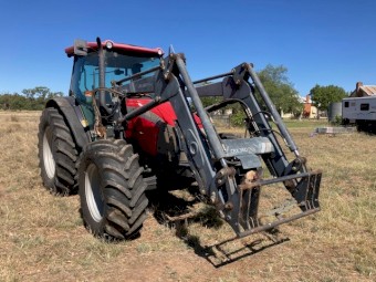 2010 McCormick C-Max 105 Tractor with CRX360 Plus Loader