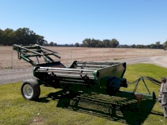 Round Bale Feeder