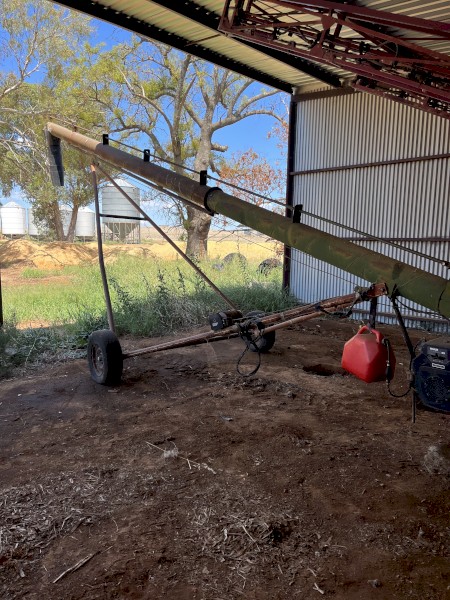 20 hp Kohler 41ft ,9 inch Fast flow auger with power wheel and electric winch 