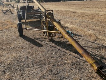 Mobilco auger