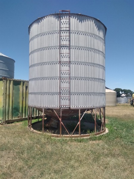 Nelson 40t silo