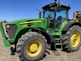 John Deere 7730 Tractor with 746 FEL