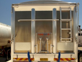 2004 DAF CF85 prime mover and 2009 Lusty EMS Tri Axle Aluminium Road Train TOA Tipper