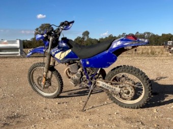 2004 YAMAHA TT250R