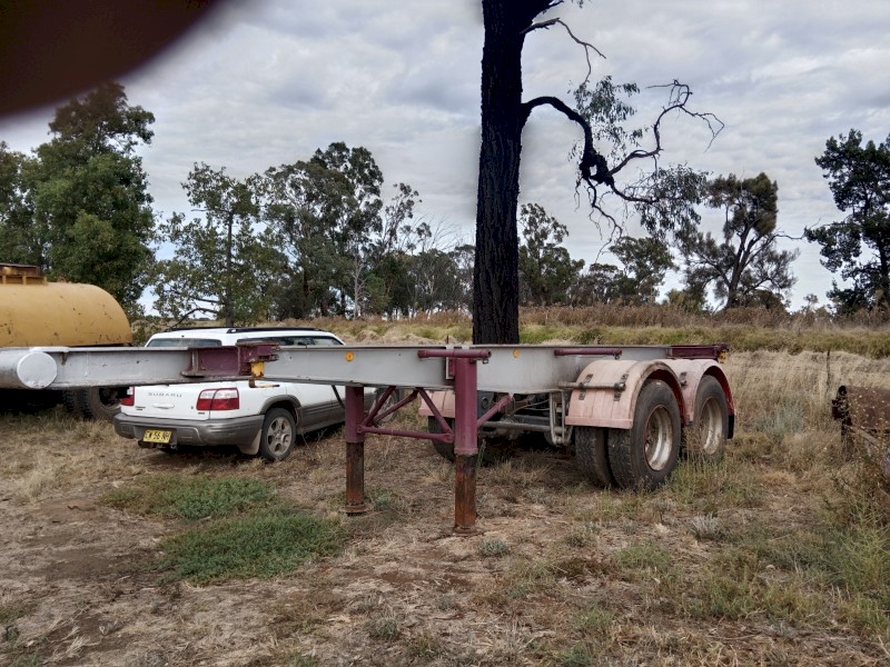 Skell trailer 20ft