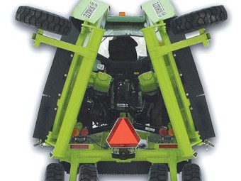 Schulte GX-150 folding trailing slasher