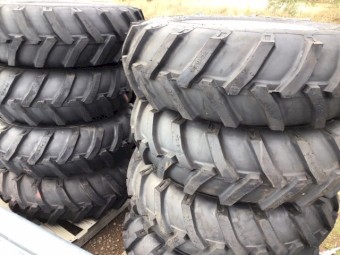 Centre pivot parts