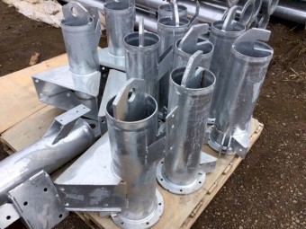 Centre pivot parts