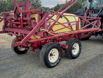 Hardi TLV 2000 18M Boom Sprayer