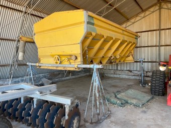 Cole HD800 Seed & Super Bin