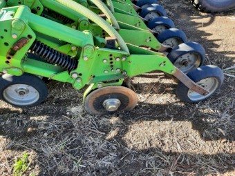 For Sale 6m Boss  Double Disc Air Seeder