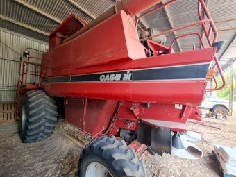 Case IH 2366 Header with Front