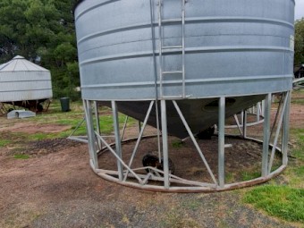 28 ton Campbell Field Bin