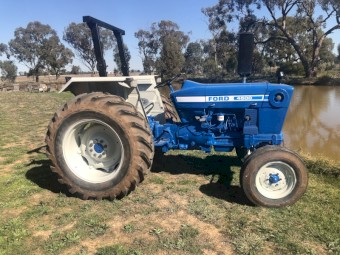 Ford 4600 Tractor