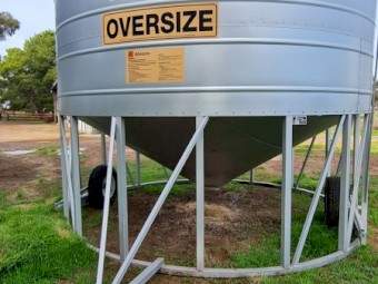 2017 Ahrens 30 Tonne Field Bin