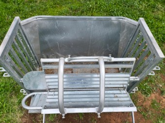  Sheep Turnover Crate Catcher Sheep Handler
