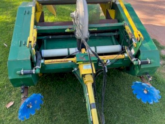 2013 HAYMAX Super Hay Conditioner