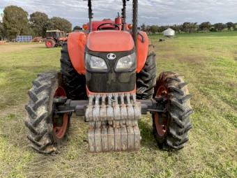 2012 Kubota M7040SUD Tractor