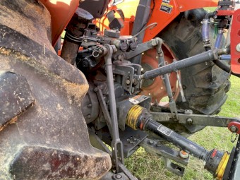 2012 Kubota M7040SUD Tractor