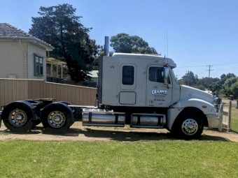 Freightliner CL120