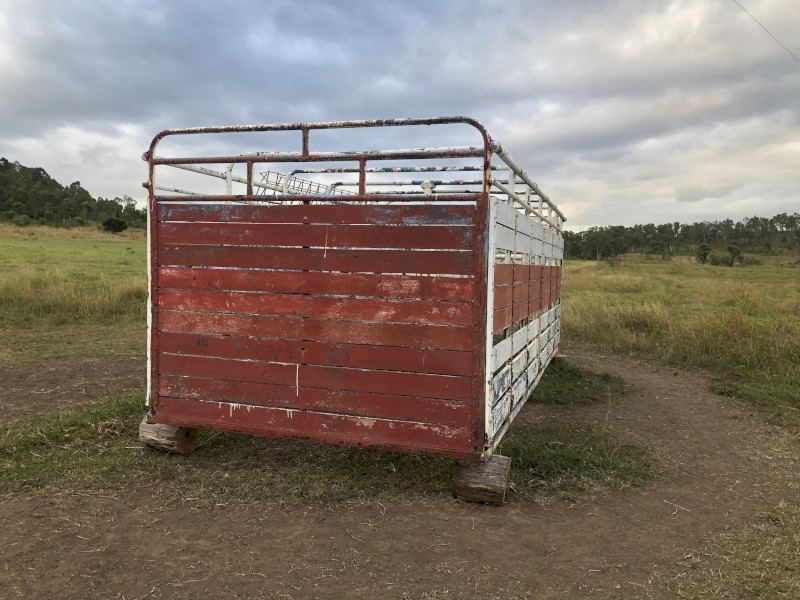 Timber Livestock/Cattle Crate