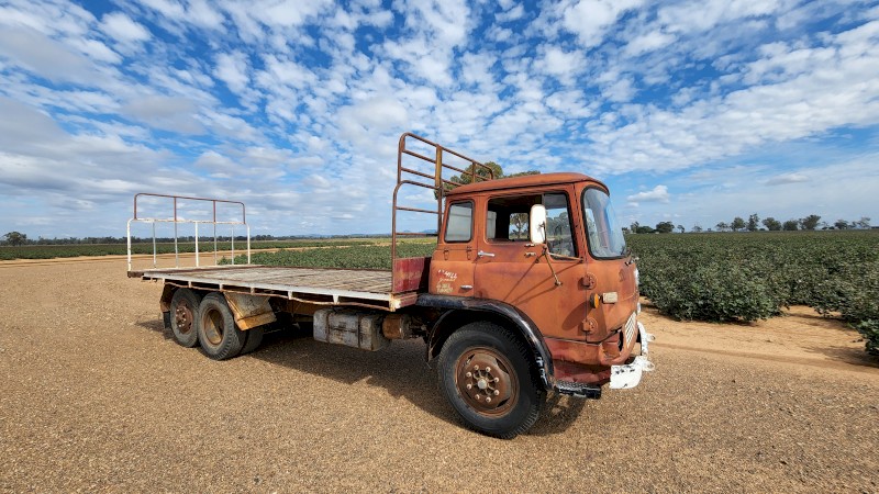 TK Bedford Truck