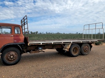 TK Bedford Truck