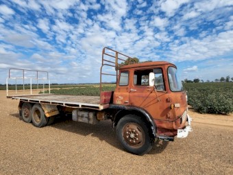 TK Bedford Truck
