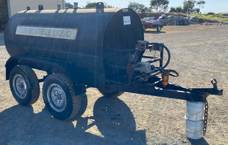 2300L Diesel Fuel Trailer