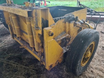Britstand Scoop /Scraper