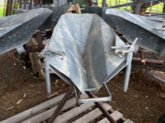 Lamb marking cradle