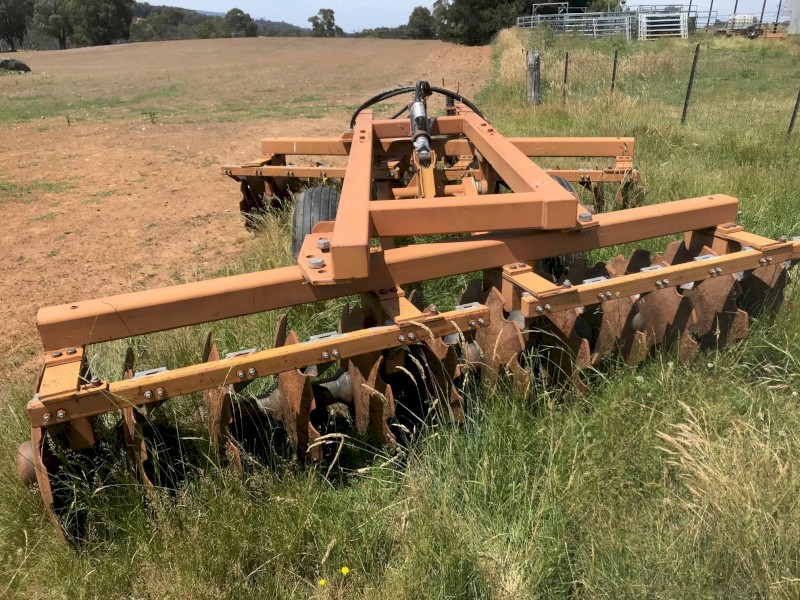 2017 Oz Value Ag 24 Plate X 26 inch Scallopd Discs