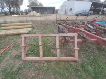 International Scarifier 