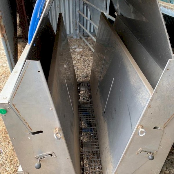  TePari Sheep Auto Jetter - NEVER USED!!!