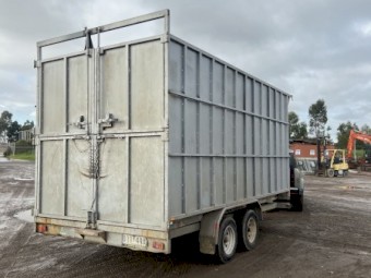 Tipper trailer 