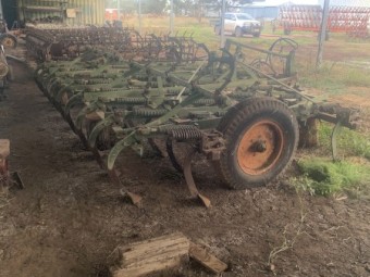 5.7m Scarifier