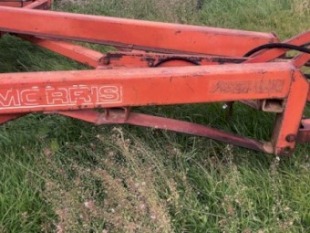 Morris Magnum Chisel Plough (with additional points available)