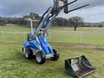 2005 Multi-1-Loader